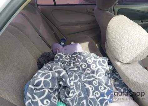 2001 Toyota Corolla Le z USA, uszkodzony, nr VIN 1NXBR12E61Z487711